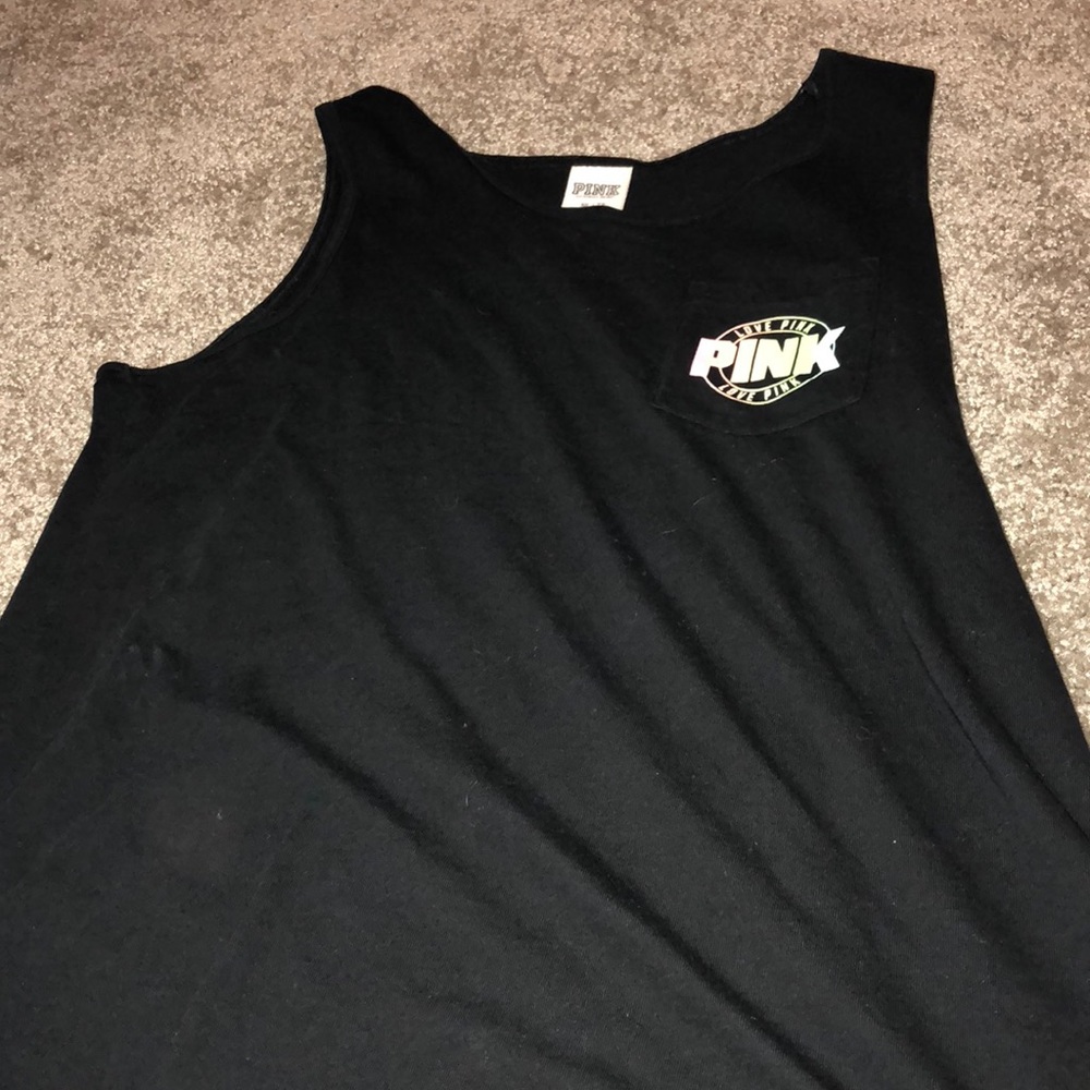 Black VS Pink Tank Top ! great condition !